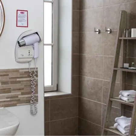 Отель La Maison De Mathilde Байе